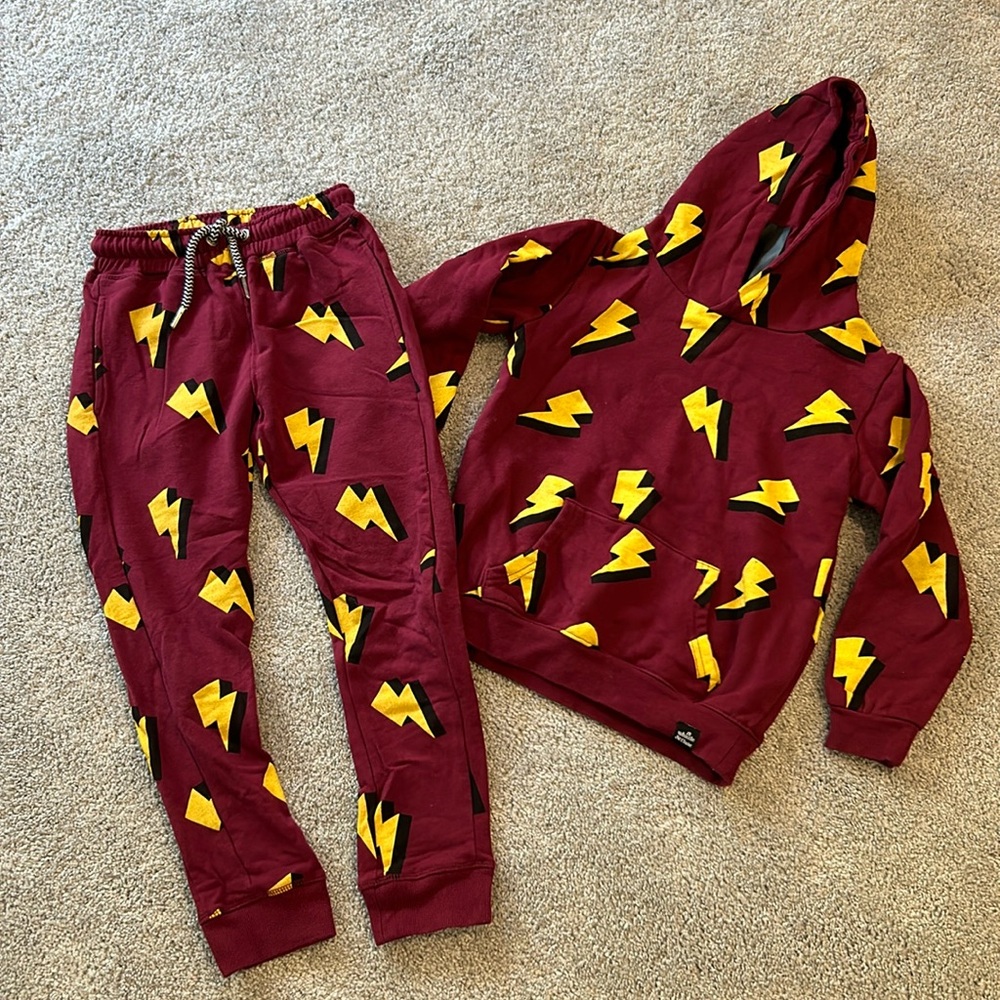 Whistle & Flute sweatsuit